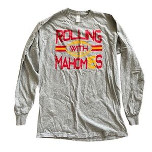 Rolling with Mahomies tee shirt unisex M